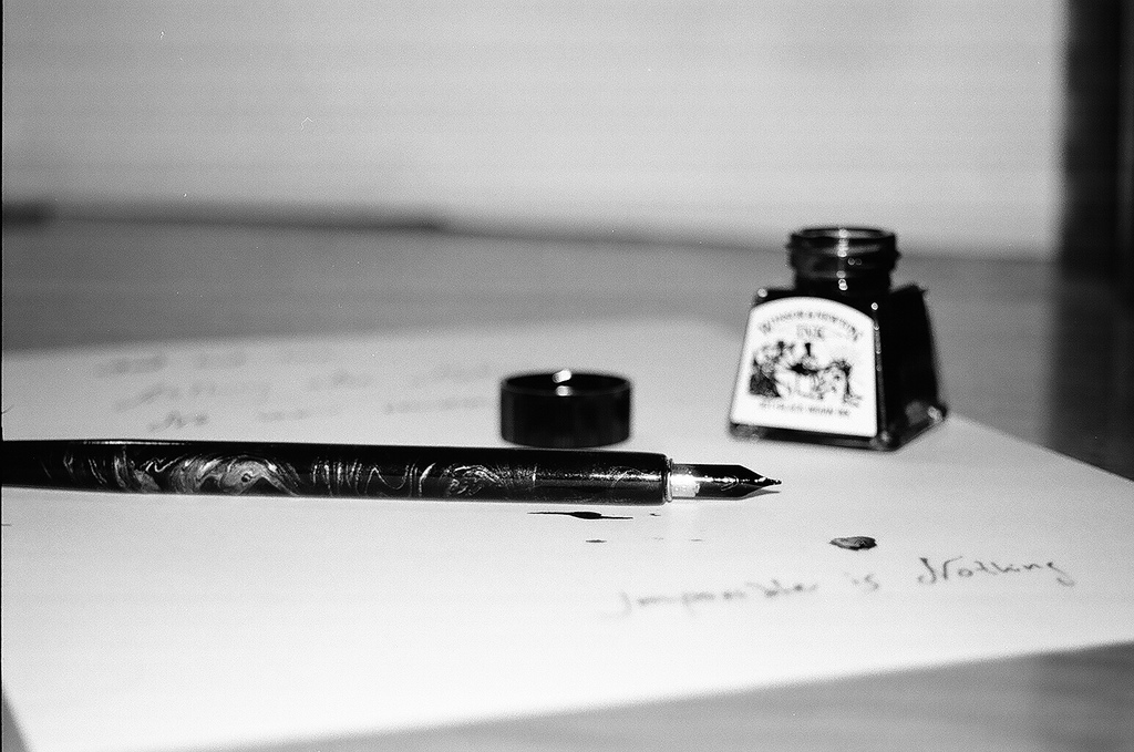 tintero-pluma-carta-epístola